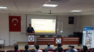 Endüstri Müh. Bölüm Başkanı Prof. Dr. Erkan Köse üniversitemizi ziyarete gelen Somuncubaba Anadolu İmam Hatip Lisesi öğrencilerine seminer verdi.