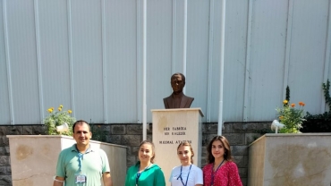 Bölüm Başkanımız Doç. Dr. Oğuzhan Ahmet ARIK, staj ziyaretleri kapsamında son durak olarak Kilim Mobilya, Seferoğlu Elektrik ve Orta Anadolu A.Ş. ziyaret etti.